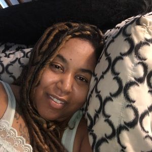 Meet your Posher, Terra